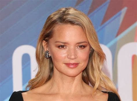 virginie efira fortune